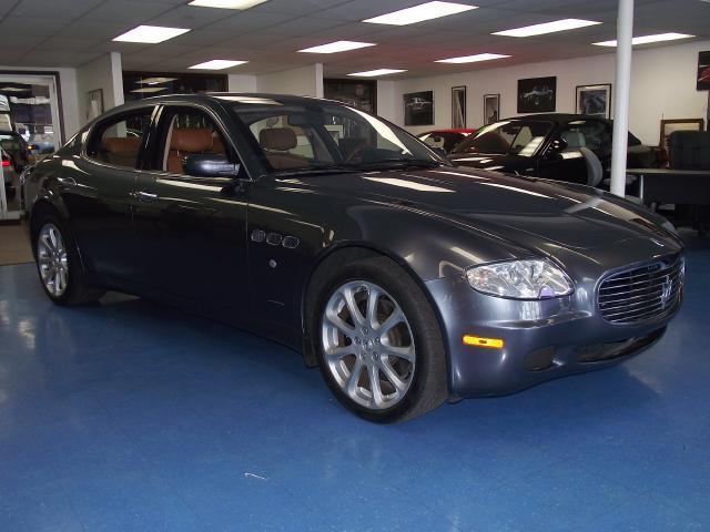 Picture of a 2006 Maserati Quattroporte