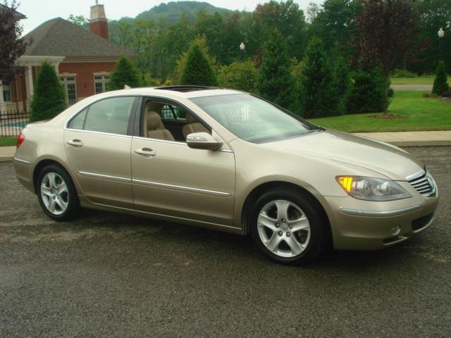 2005 Acura RL