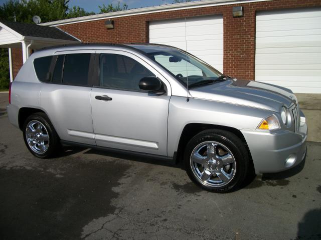 2007 Jeep Compass Limited Sport Utility in Shelbyville