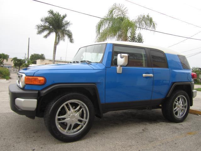 2007 Toyota FJ Cruiser CARFAX ...